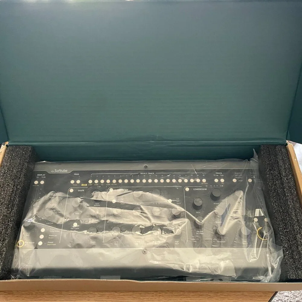 Excellent Condition Softube Console 1 MKII Control Surface Used